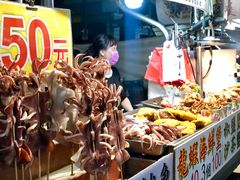 -六合夜市