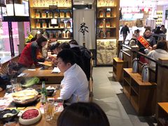 大堂-呷哺呷哺(万达新世界店)