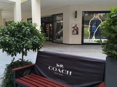 -宁波杉井奥特莱斯广场