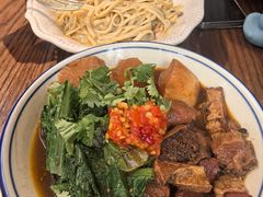 -CowCow其其·牛杂咖啡公司(六运店)