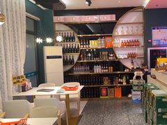 -嗨辣小聚·盘锦河蟹·海鲜烧烤龙虾(盘锦十年好店)