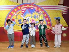 -蓝话筒·少儿成人演讲口才·主持朗诵·戏剧表演(大华第一坊店)