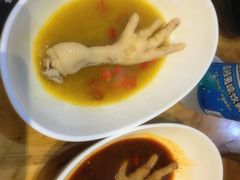 -二孃鸡爪爪(东郊记忆店)