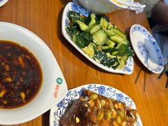 -老天桥酱肉烧饼夹肘子(天桥店)