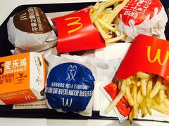 -麦当劳(火车北站餐厅)