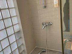 -上海南汇嘴大堤酒店