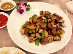 -鹏天阁酒楼·海鲜(红旗店)