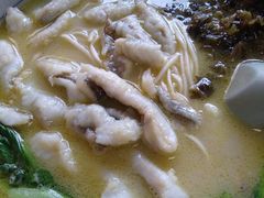-明呈黄鱼面馆(斜土路店)