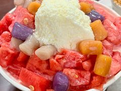 西瓜芋圆绵绵冰-水牛奶皇后糖水铺(深圳总店)