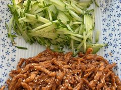 -天天向上素食餐厅(五台山店)