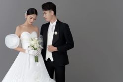 -索菲亚婚纱摄影