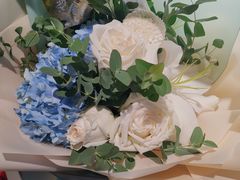 -花言草语鲜花店(灵山路店)