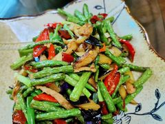 干煸四季豆-苗家恒灵酸汤鱼-跳水牛肉连锁店(凯里总店)
