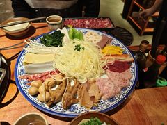 -周小明火锅(黑金冠社区店)