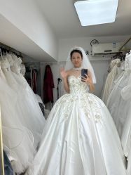 -NaNa婚纱礼服馆