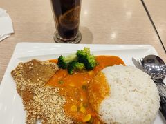 -佰搭果·广式茶餐厅(西华路店)