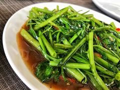 空心菜-Dash Teak House