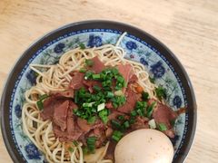 -牛师傅牛肉面(尚隆路店)