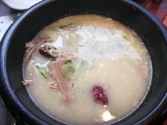 神仙雪浓汤-神仙雪浓汤(明洞店)