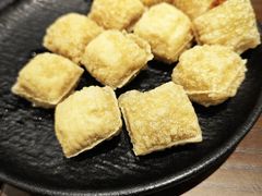 -鸣鹤山房•成都串串香火锅茶坊(龙阳广场店)