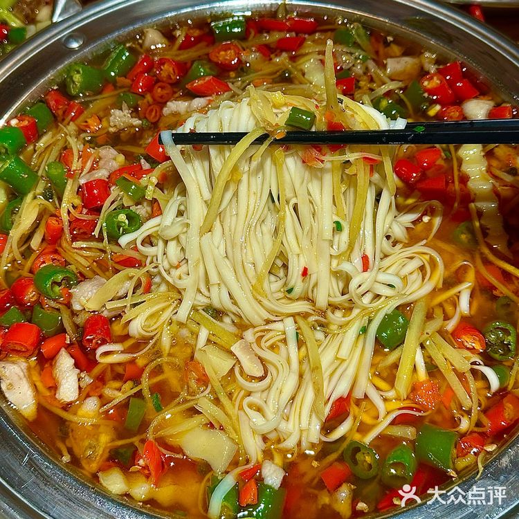 成都这么好吃的自贡菜怎么没人推！巨费饭