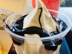 -麦当劳(展览路店)