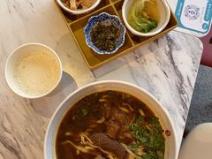 -康师傅私房牛肉面(申虹店)