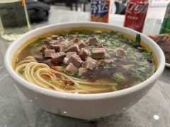 -杨记清芳牛肉拉面(京广路店)