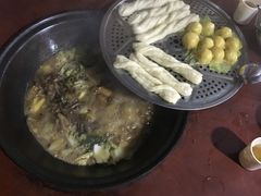 -粘豆包柴火铁锅炖