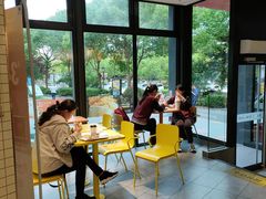 -麦当劳(浦江镇绿地乐和城店)
