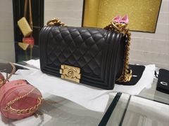 -CHANEL(恒隆广场店)