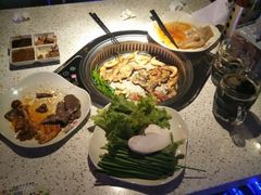 -佰烧海鲜烤肉火锅自助(世茂国际广场店)