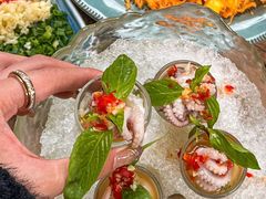 -大头虾越式风味餐厅(光明广场店)