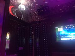 -骑士KTV(红谷滩万达店)
