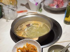 -喃喃椰·糟粕醋·椰子鸡火锅(七堡花园店)
