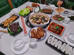 -土连锅·现熬养生汤锅(梁家巷店)