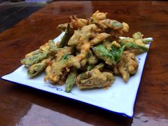 香炸荷叶尖-龙姐私房菜(和顺古镇店)