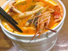 泰式冬阴功海鲜汤-摩登有记·新派泰国菜(银钻广场店)