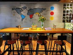 -ZING COFFEE 镜咖啡