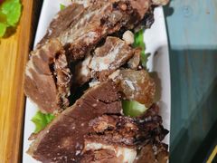 -犇牛记·鲜牛肉火锅