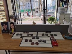 -精益眼镜(建三店)