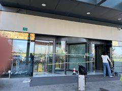 -上海南汇嘴大堤酒店