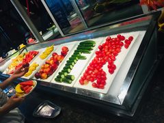 -钱小奴创意自助餐厅·山野黑猪肉畅吃(苏州昆山招商花园城店)