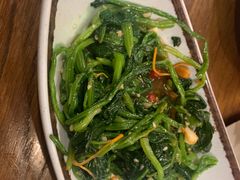 -万里闯关东铁锅炖菜馆(高新旗舰店)