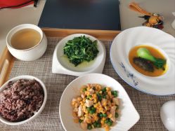 -瑞婴丽月子中心(虹桥店)