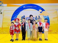 -蓝话筒·少儿成人演讲口才·主持朗诵·戏剧表演(大华第一坊店)