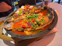 -鸣记脆皮烤鱼(三八广场店)