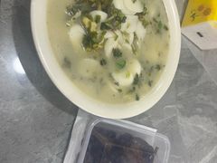 -何永光123鲜牛肉馆(1号店)