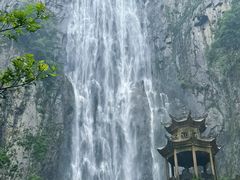 -刘伯温故里景区百丈漈