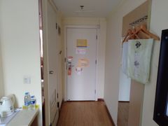 -7天酒店(上海江宁路地铁站玉佛寺店)